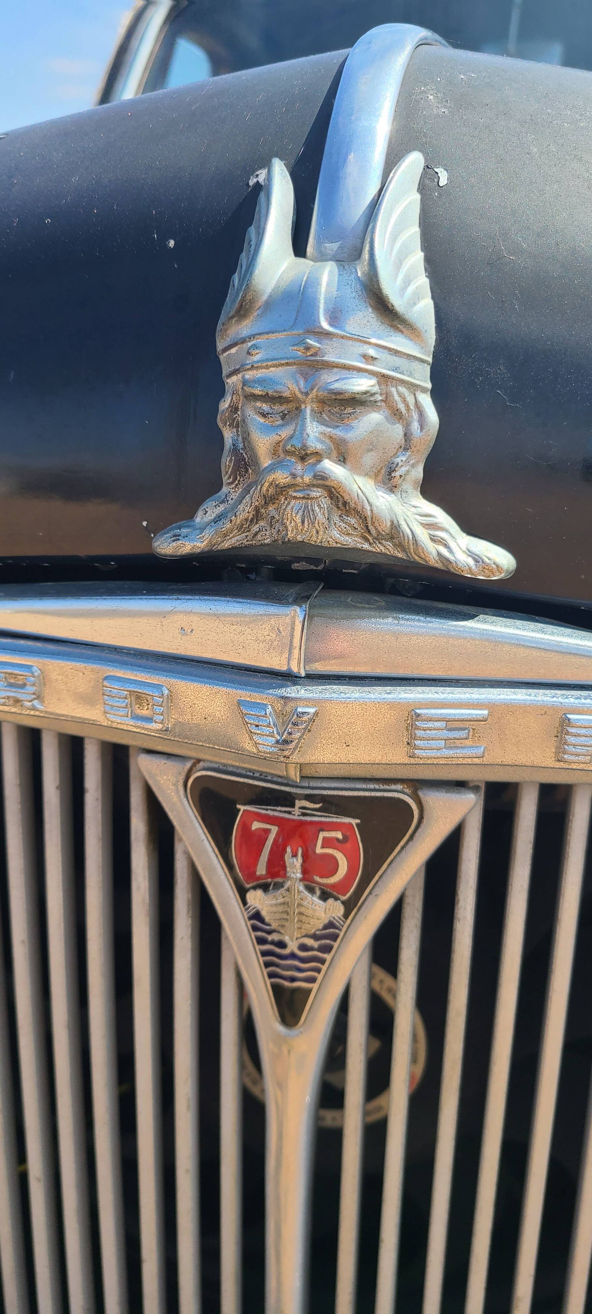 “Rare Gem Alert: 1953 Rover P4 Model 75 Sedan – Now Sold and No Longer Available!”