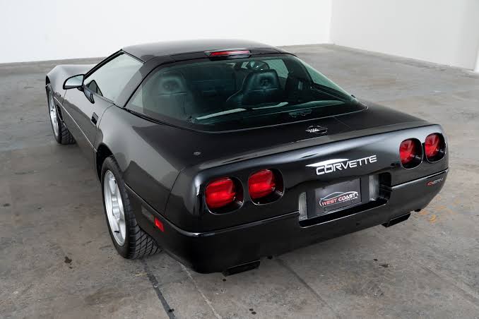 No Reserve: 145-Mile 1995 Chevrolet Corvette ZR-1 6-Speed